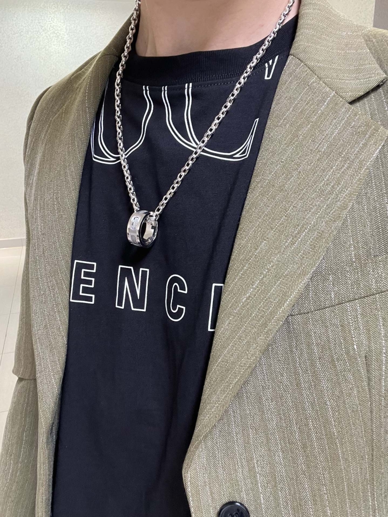 Gucci Necklaces